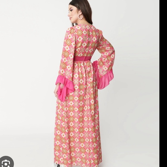 Unique Vintage pink stained glass maxi dress 2x - Picture 4 of 5